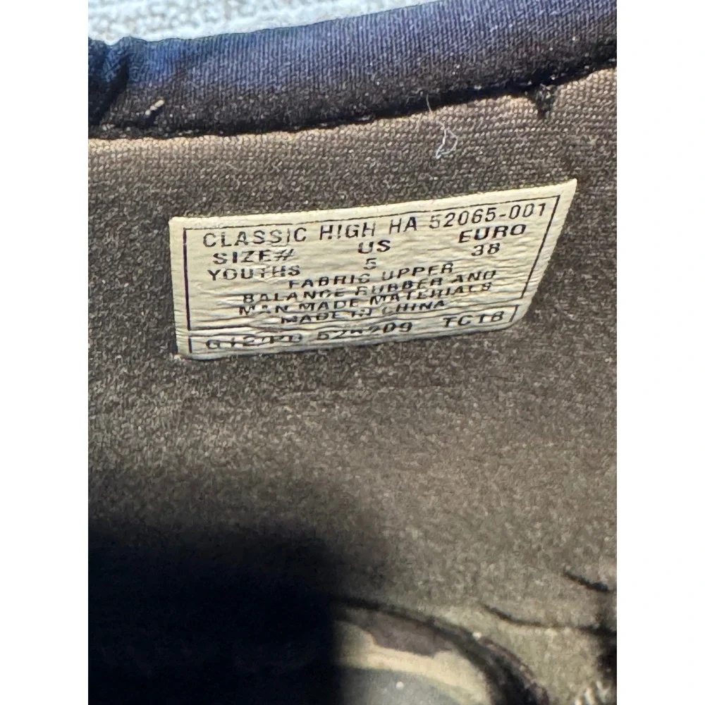 Bogs Classic High Youth Size 5 Black Waterproof Insulated Rain Snow Boots Unisex